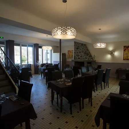 Bayle Hotel 2*