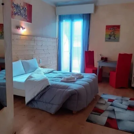 Hotel Bayle 2*