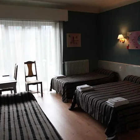 Otel Bayle 2*